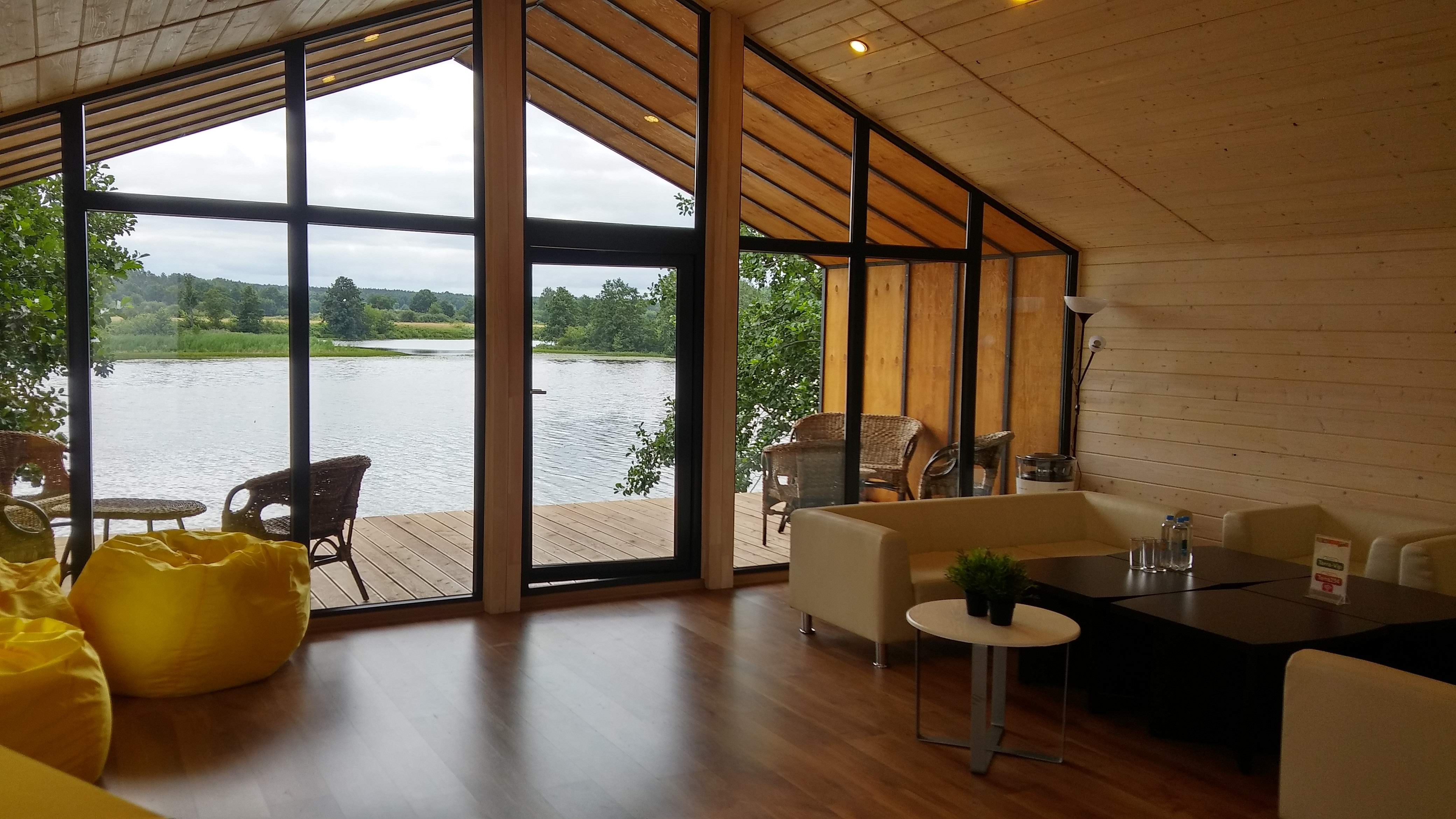 внутренняя отделка дома БЛЭК